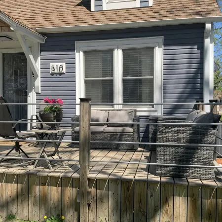 Newly remodeled Clean Spacious 5-bedroom  House with AC, WiFi,