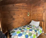 Sweet vintage cottage on Mountain View Lake, 2024 updates, next to Lake Sunapee - WiFi