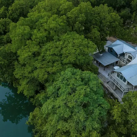 Luxury Riverfront Villa with Firepit & Gameroom!