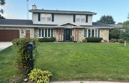 Spacious 4-bedrm, 3 bath home in FDL, new kitchen, gym, WiFi, patio, 2 tv rooms - Boutique