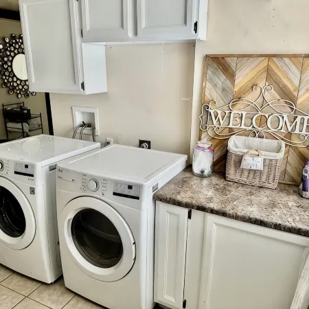 Cozy 1-bedroom apartment central in Johnson City
