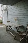 A quiet oceanfront hideaway on the shoreline of Nanoose Bay. -  Privatzimmer