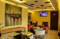 The Horizon Suites and Arcade - Bữa sáng