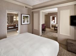 DoubleTree by Hilton West Edmonton
