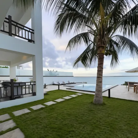DT Beachfront Villas