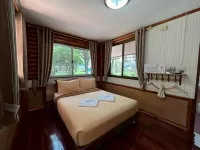 Tipwarin Resort Khaoyai - Pensions
