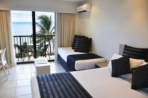Aquarius on the Beach - Apartments
