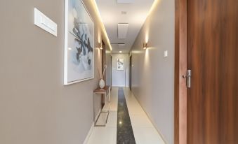FabHotel Raghumani Palace
