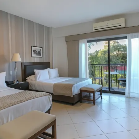 Las Lomas Casa Hotel