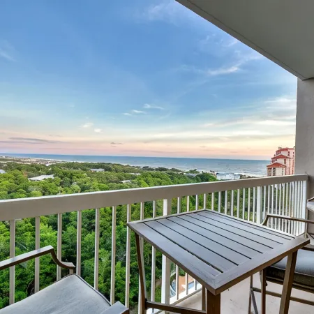 Summit at Tops'l 906--Endless Views & Coastal Chic! Pickleball Available
