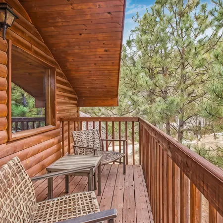 Feels Like Home Cozy Cabin