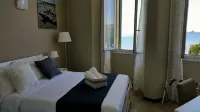 Luna Rooms - parking
