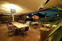 Sundowner Motel Hotel - breakfast