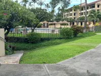 Kaanapali Royal Corner Condo, Walk to Beach, Pool, Lanai & Beach Gear Included - 2성급