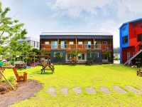 Seogwipo Red Piano Pension โรงแรมใกล้เวนิสแลนด์