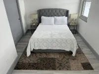 Come enjoy our"beautiful new modern guest house" with a view to the ski mountain - 4つ星