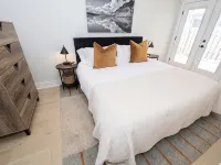 Rogue House · 1800s Downtown Storefront · Hot Tub · Fire Pit · Walk to River Ξενοδοχεία στην πόλη Rogue River