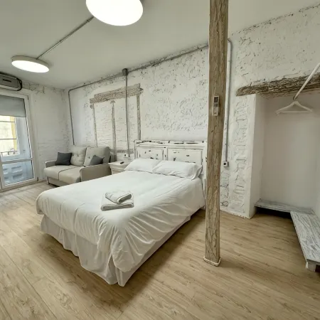 Apartamentos Carolina by Gaiarooms
