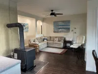 2 bedroom Oceanfront  - Billing spit - Wifi