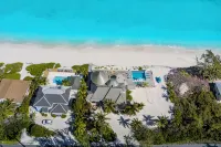 OCEANFRONT,  with spectacular infinity pool on Tar Bay.  An Exuma paradise. - Gym