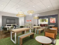 Spark by Hilton Bentonville - parking