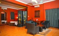 Palm Beach Resort Jepara - parking