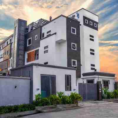 Lifestyle18 Hotel and Shortlet Apartments Hotel Exterior