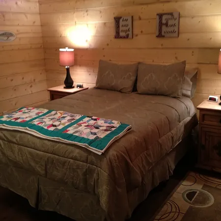 Eagles' Nest Getaway: Experience Life on the Little Missouri River