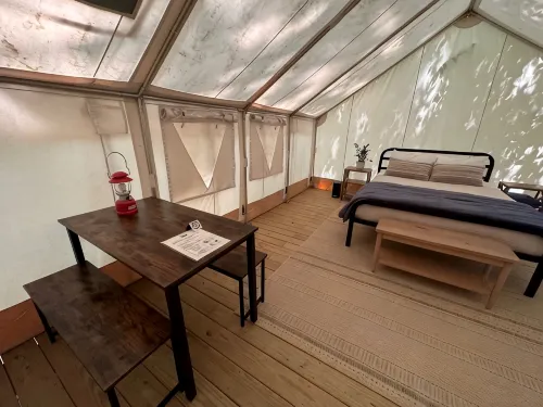 Valley Overlook, Peninsula, Ohio - Glamping Tent with Outdoor Deck, S2 - 부티크