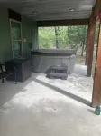 Beautiful Cabin with View of Private Lake, Hot Tub, Fire Pit & Outdoor Swings! - Hytter
