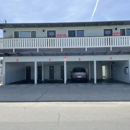 Beachside Condo#C