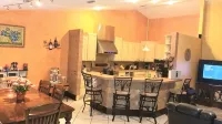 Apollo Beach Retreat Pet-Friendly 3Br w/ Private Heated Pool, Preserve & Beaches - Wifi