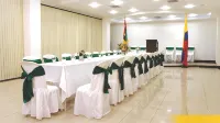 Hotel Palmera Real - parking