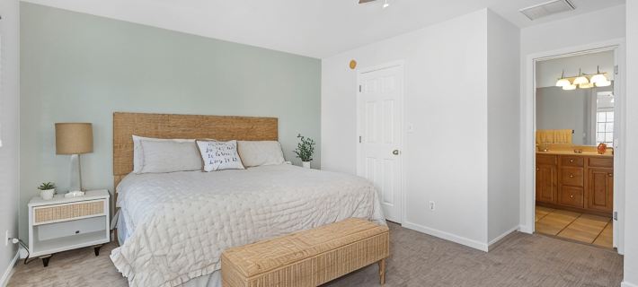 4 BR/4.5 BA luxury townhome in Bear Trap Dunes 2 min walk to all amenities Ξενοδοχεία στην πόλη Ocean View
