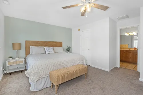 4 BR/4.5 BA luxury townhome in Bear Trap Dunes 2 min walk to all amenities - Wifi