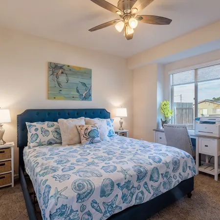 Modern 4Br / 4BA Beach Home • 360 View Rooftop Firepit • All King Beds - Garage