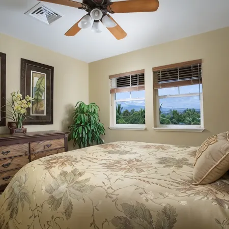 Luxurious Oceanfront Escape Awaits – Stunning Views & Top-Floor Waikoloa Living!