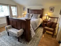 Craftsman Gem Near Convention Center, Tacoma Dome & Transit to Seattle World Cup - Kitchens