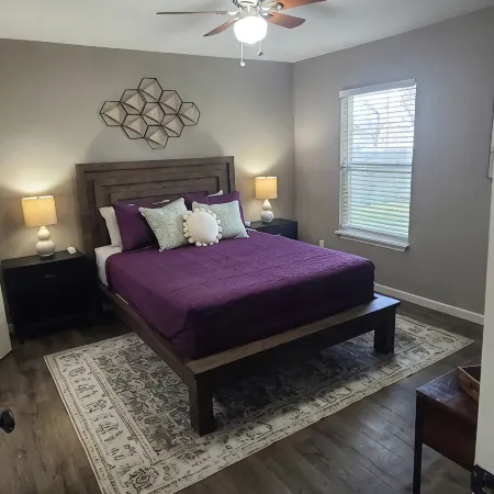 Pet-Friendly Home for 7 with Fire Pit 정크션 호텔