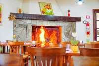 Velinn Hotel Ninho do Falcão - breakfast