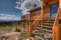 Log Cabin near Historic Cripple Creek, Hot Tub and Spectacular Views! - 4つ星