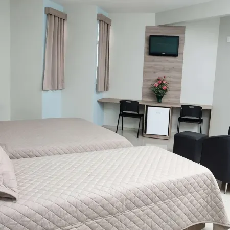 Serras Hotel
