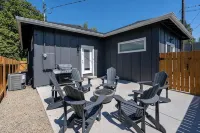 Charmer Downtown 3BR Home w Free Parking near UofO - Boutique