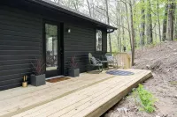 Mossy Moody Cabin in High Falls, NY - 샬레 호텔