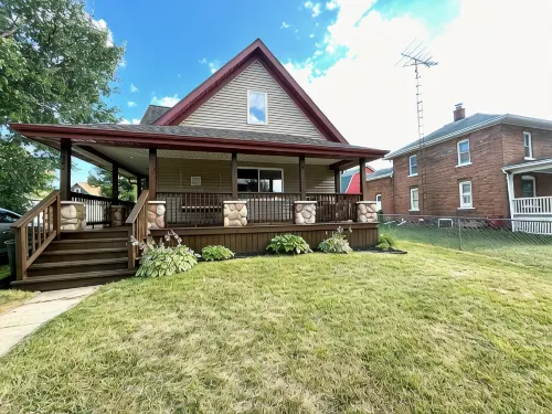The Village Haus—Close to Frankenmuth and Birch Run Prime Outlets! - Wifi