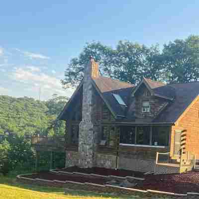 Poconos True Log Cabin with Views, Hot Tub & Game Room Hotel Exterior