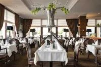 Van der Valk Hotel Emmeloord - 4 звезды