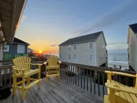 Steps to Beach - Dog Friendly - 2 Bedroom 1.5 Bathroom Townhome - 2-Star