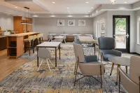 TownePlace Suites Redding - piscine