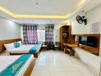 Ha Linh Hotel DB - by Bay Luxury - Parkplatz